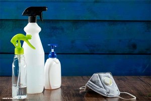 Не только хлорка! Какую бытовую химию нельзя использовать без перчаток и респиратора Не только хлорка! Какую бытовую химию нельзя использовать без перчаток и респиратора