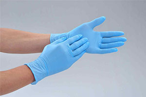 Какие перчатки лучше - латексные, нитриловые или виниловые?